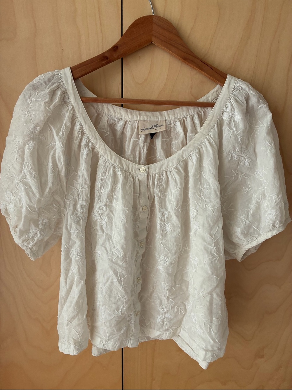 Cotton Puff Sleeve Embroidered Peasant Blouse Doen Style Natural Fiber